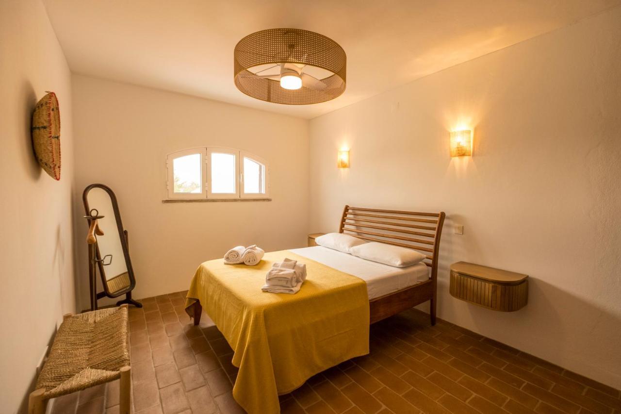 Cozy Beach Apartment W/ Sea View, Free Parking & Ac Carvoeiro  Bagian luar foto